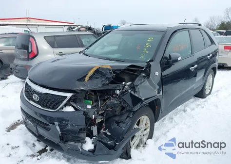 2014 Kia Sorento Lx from USA, damaged, VIN 5XYKT3A68EG443065